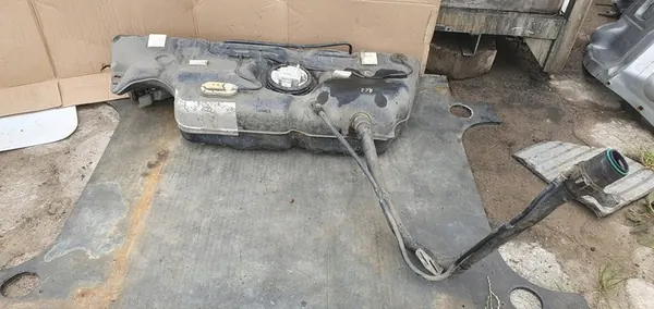 Bränsletank 1.6 THP Peugeot RCZ image 9