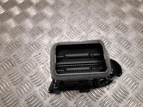 Audi Q5 Ilmanpuhallin OEM 8MC820901 Etu Vasen Käytetty image 4