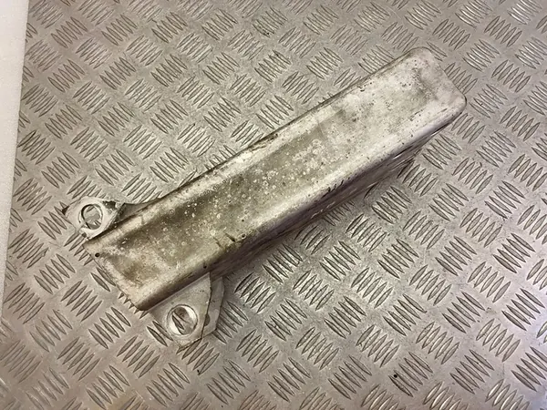 Mercedes-Benz S W222 Etupuskuri Iskunvaimennin image 4