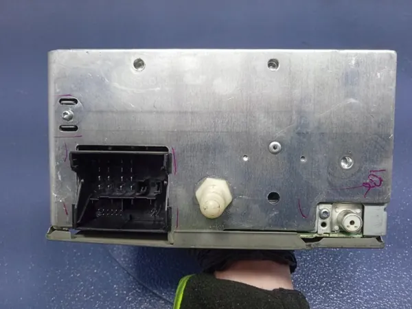 Ford C-Max MK1 Radionostin OEM 8M5T18C815DC image 8