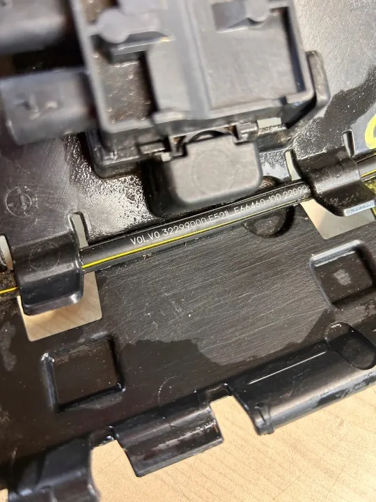 Volvo OE 32137251 Boot Lid Sensor - Used image 6