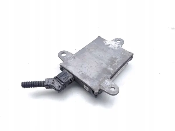 Toyota Prius Radarsensor OEM 88162-0W270 Begagnad image 4