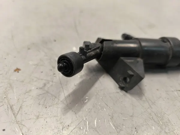 Left Headlight Washer Passat CC 1307030458 image 3