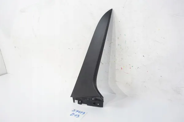 Spoiler de porta-malas traseiro direito OEM 87228-HF000 Hyundai Kona image 3