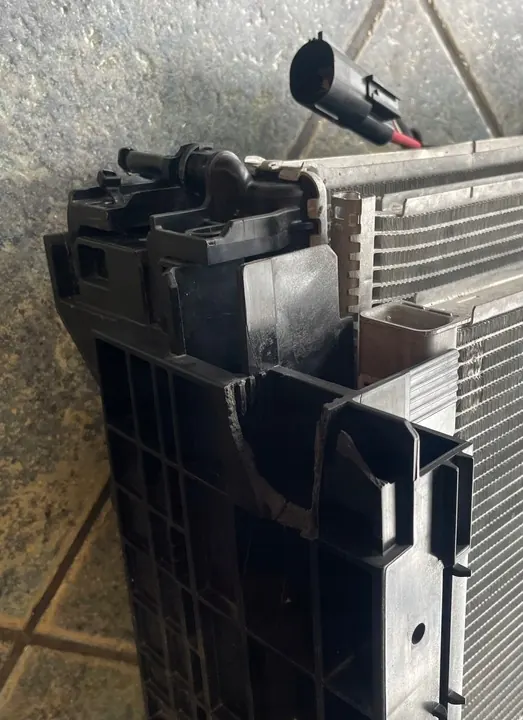 Conjunto de radiadores Land Rover Range Rover Sport 4.4 V8 image 4