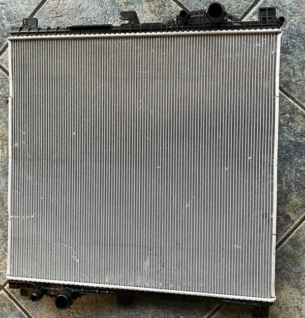 Conjunto de radiadores Land Rover Range Rover Sport 4.4 V8 image 5