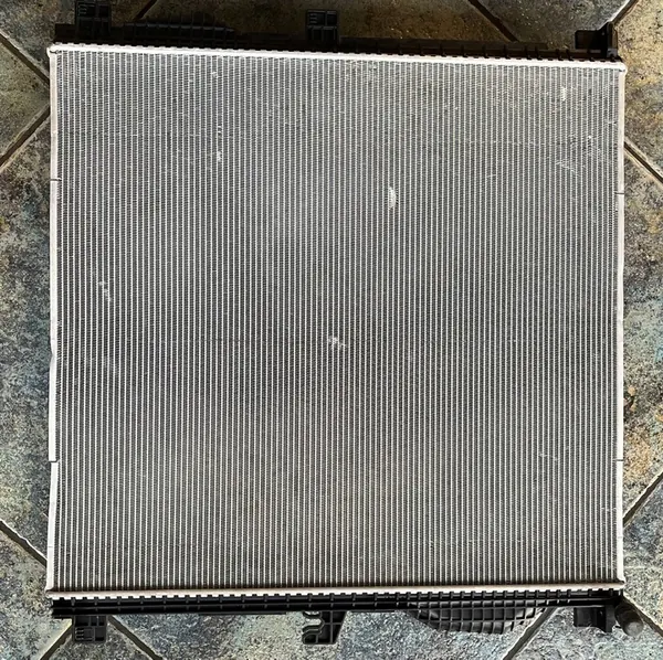 Conjunto de radiadores Land Rover Range Rover Sport 4.4 V8 image 6