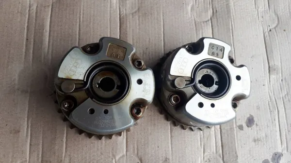 Audi OE 07L109084B Begagnad Kamkedja Variator image 2