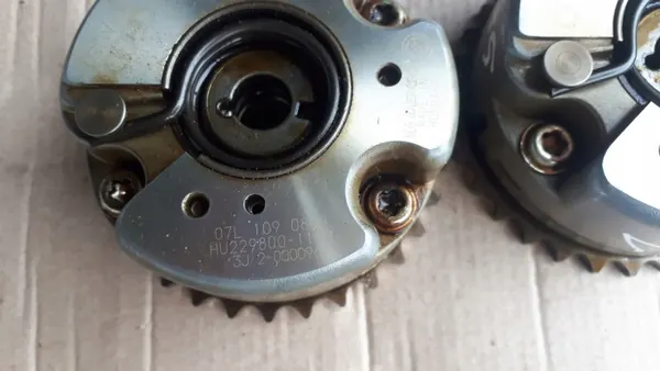 Audi OE 07L109084B Begagnad Kamkedja Variator image 6