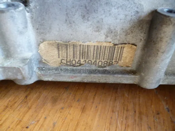 Carter d'Arbre à Cames OEM 03C103475JK VW Skoda Audi image 5