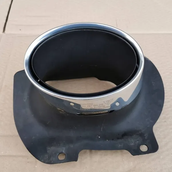 Porsche 911 992 Turbo S Ponteira de Escape Direita 992251188BG image 3