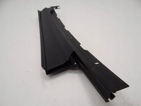 Bakrutslist höger sida OEM 97053638202 Porsche image 6