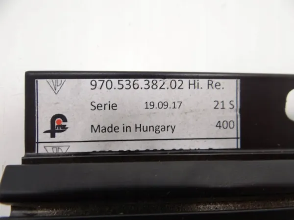Bakrutslist höger sida OEM 97053638202 Porsche image 8