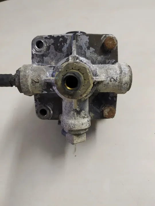 Vanne de relais WABCO MAN TGX TGS TGA image 2