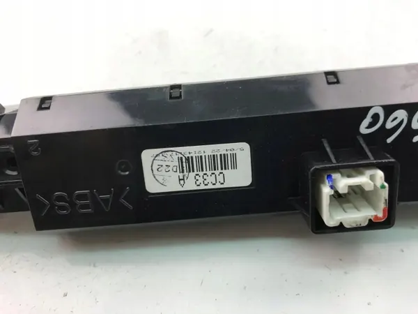 Computador de Bordo Mazda 5 (CR19) OEM CC33A image 3