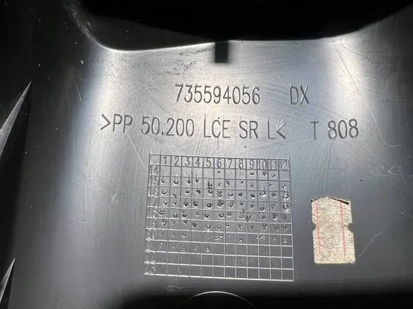 Grille de pare-chocs avant droit OEM 735594056 Fiat Doblo 2 image 6