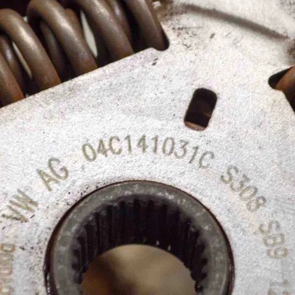 Kit de embreagem SKODA RAPID 1.0L 2019 04C105269E image 7