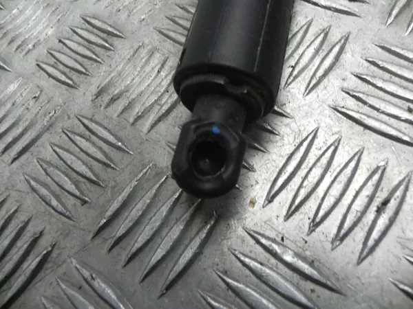 Gasfeder Tesla Model Y OEM 1500601-00-A image 4