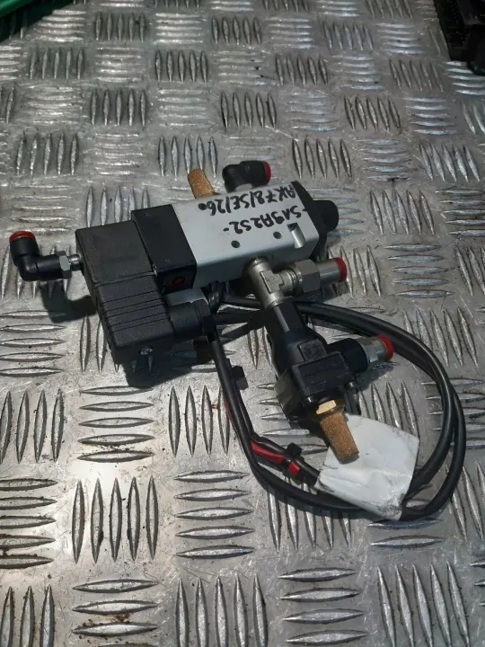 Soupape de Commande Norgren V60A413A-A3 Portes Latérales Bus image 5