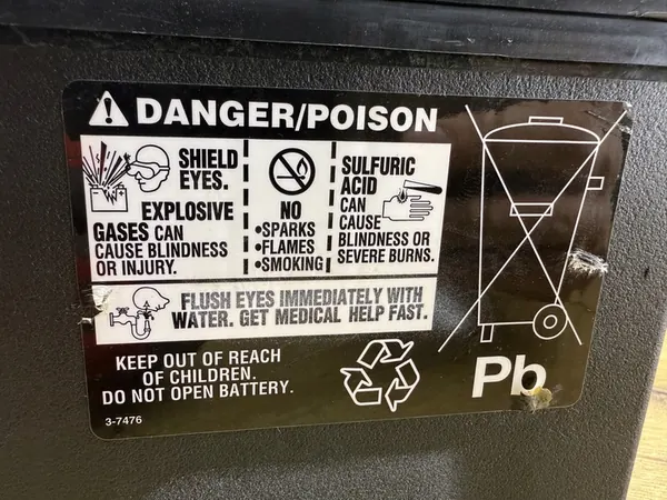 Zusätzliche Hintere Batterie Mercedes-Benz W204 Lift - Komplett image 4