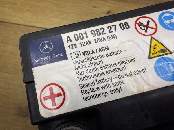 Zusätzliche Hintere Batterie Mercedes-Benz W204 Lift - Komplett image 5