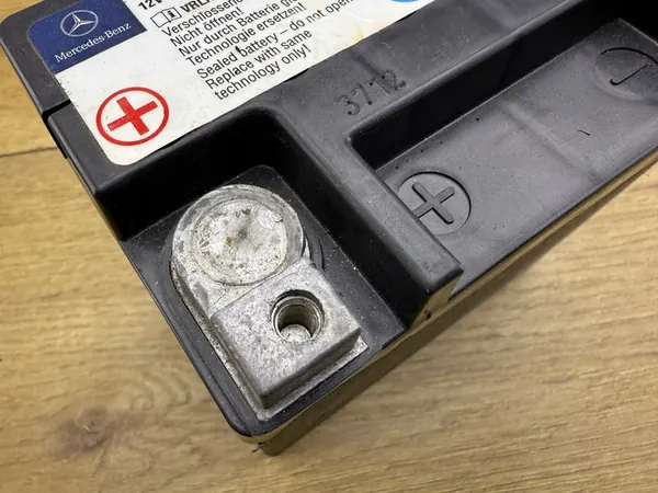 Zusätzliche Hintere Batterie Mercedes-Benz W204 Lift - Komplett image 7