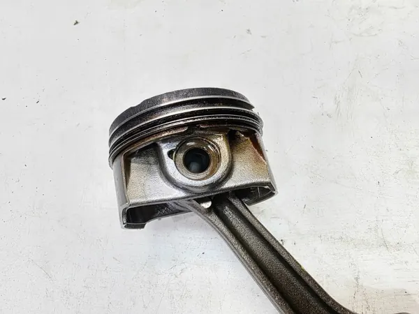 Mäntä + Kiertokanki Set OEM 06HB 82L153 2.0 TFSI/TSI image 6