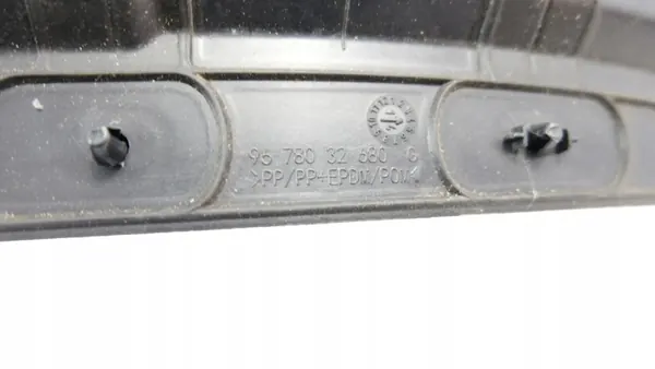 Peugeot 308 T9 Etuoven Tiiviste Vasen OEM 9678032680 image 6