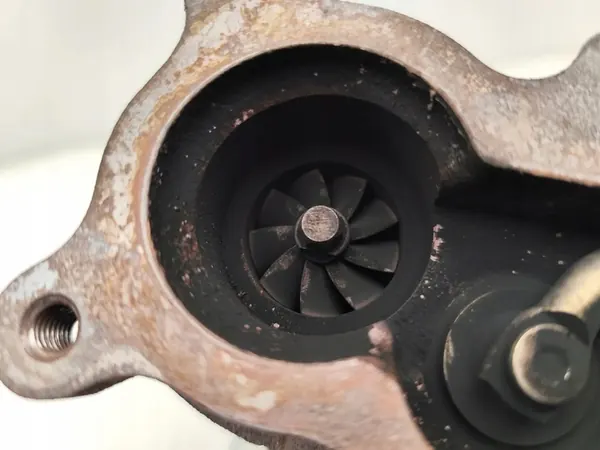 Turbo Peugeot Bipper 1.4 HDi Diesel 54359880021 image 6