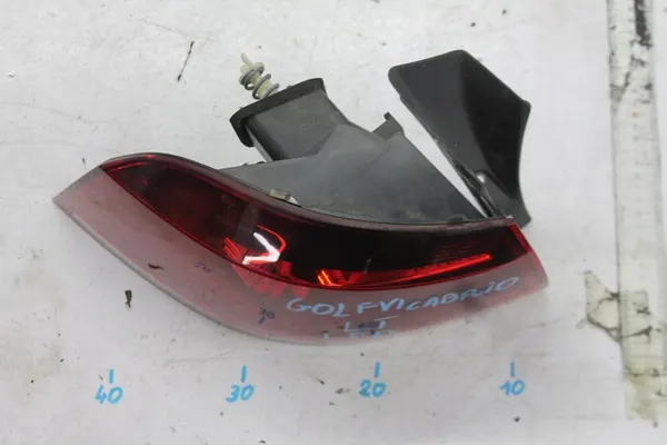 VW GOLF VI 10-16 CABRIO LUZ TRASERA IZQUIERDA LED HELLA image 2