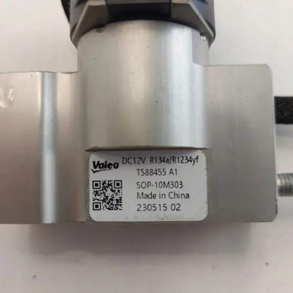 Válvula de expansión A/C Peugeot OEM T558455 - Usado image 3
