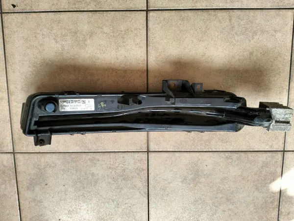 Farol LED diurno Volvo OE 31395919 image 2