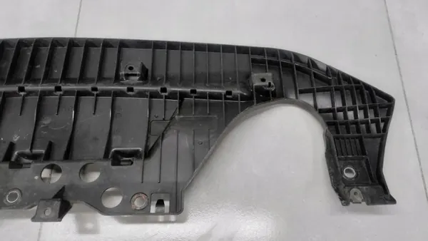 OEM B45A-500S1 HCUSC Escudo motor dianteiro Mazda 3 image 6