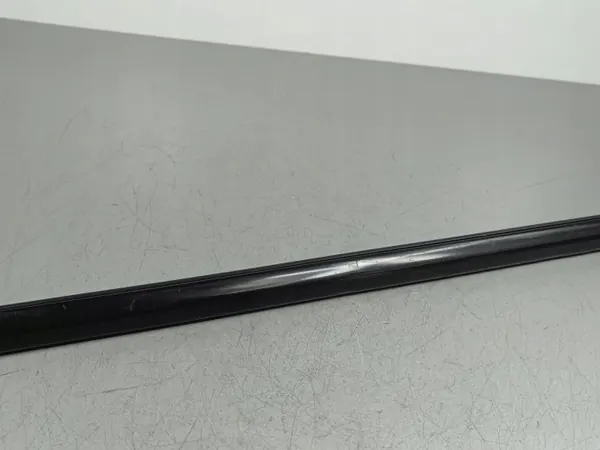 Joint de vitre Toyota GT86 Coupé OEM FOB49054 image 4