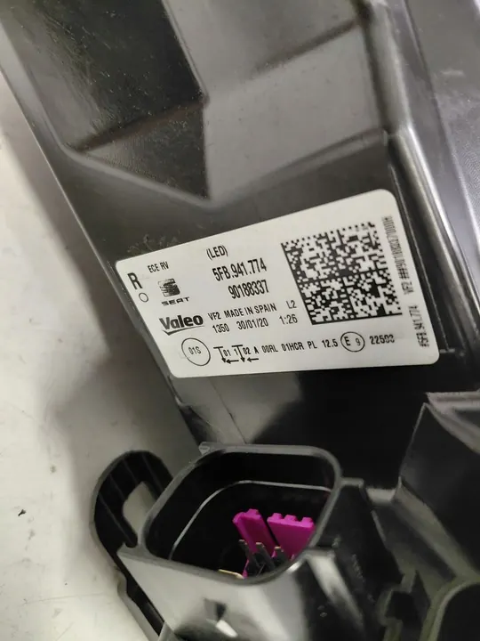 Lanterna direita Full Led Seat Leon IV OEM 5FB.941.774 image 4