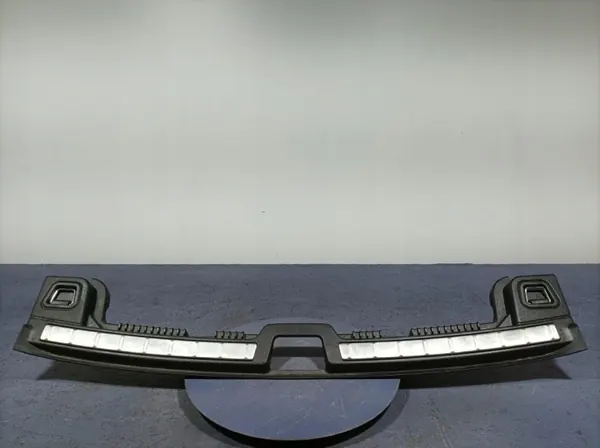 Volvo XC60 II Achter-drempelafdekking OEM 39841600 image 2