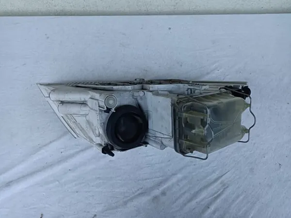 Vasen Etuvalaisin Skoda Octavia II 04- 1Z1941017Q image 3