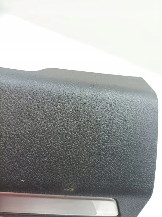 Protetor de soleira dianteira esquerda OEM 156162224 Alfa Romeo image 3