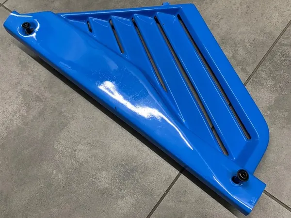 Couvercle de moteur gauche Chevrolet Corvette C8 2020- OEM 84769159 image 2