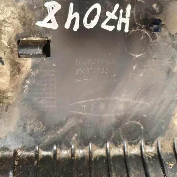Cache Moteur Gauche OEM 50017099M pour Renault Kangoo IV image 3