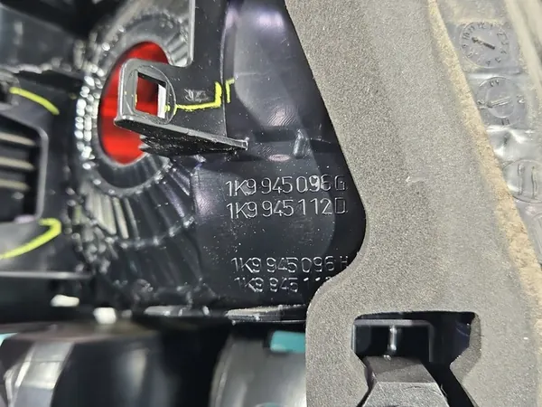 Höger Bakljus VW Golf VI Kombi image 10