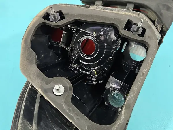 Höger Bakljus VW Golf VI Kombi image 8