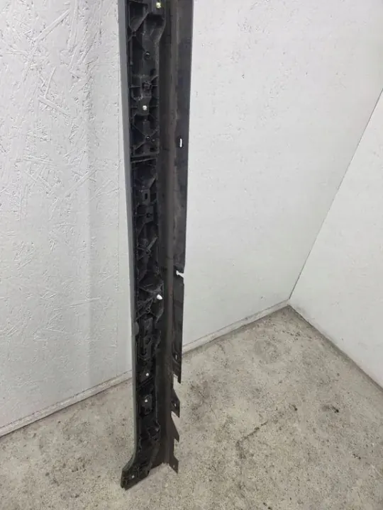 BMW M5 G30/F90 OEM 8064743 Hiilikuitukynnyslista image 7