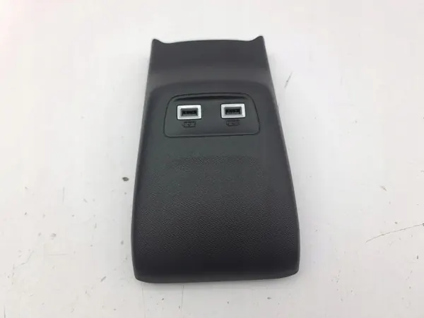 OEM 9824732180 Enchufe USB para Peugeot 2008 II 2021 image 2