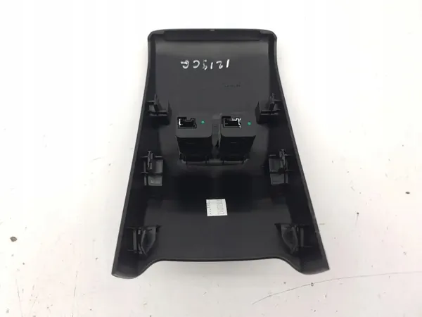 OEM 9824732180 Enchufe USB para Peugeot 2008 II 2021 image 3