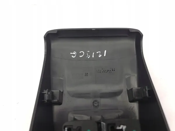 OEM 9824732180 Enchufe USB para Peugeot 2008 II 2021 image 6