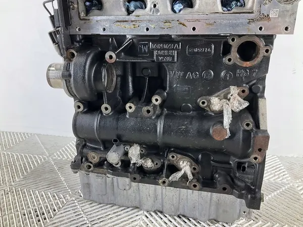 Volkswagen Golf VII CRB image 2