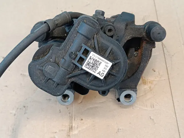 Linker Hinterer Bremssattel VW 3Q0615405AG image 4