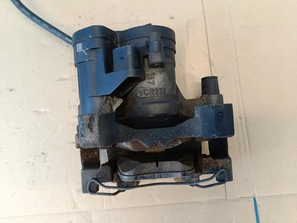 Linker Hinterer Bremssattel VW 3Q0615405AG image 9