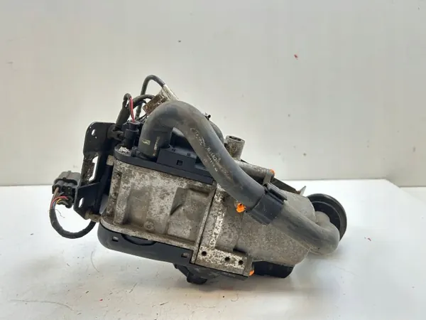 Stadsverwarming Land Rover Evoque II OEM K8D218K463BB image 2